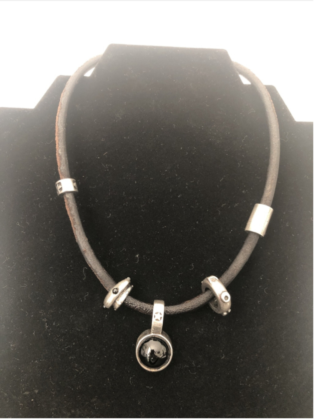 reminiscence necklace black and silver
